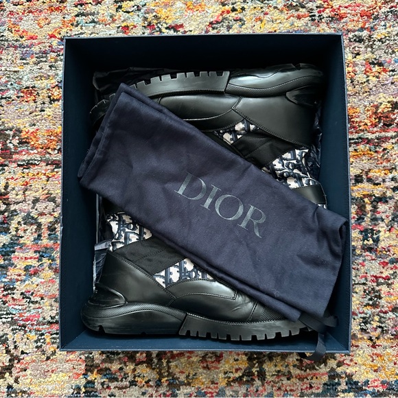 Dior Oblique Monogram Combat Polished Calfskin Boots - Picture 7 of 8